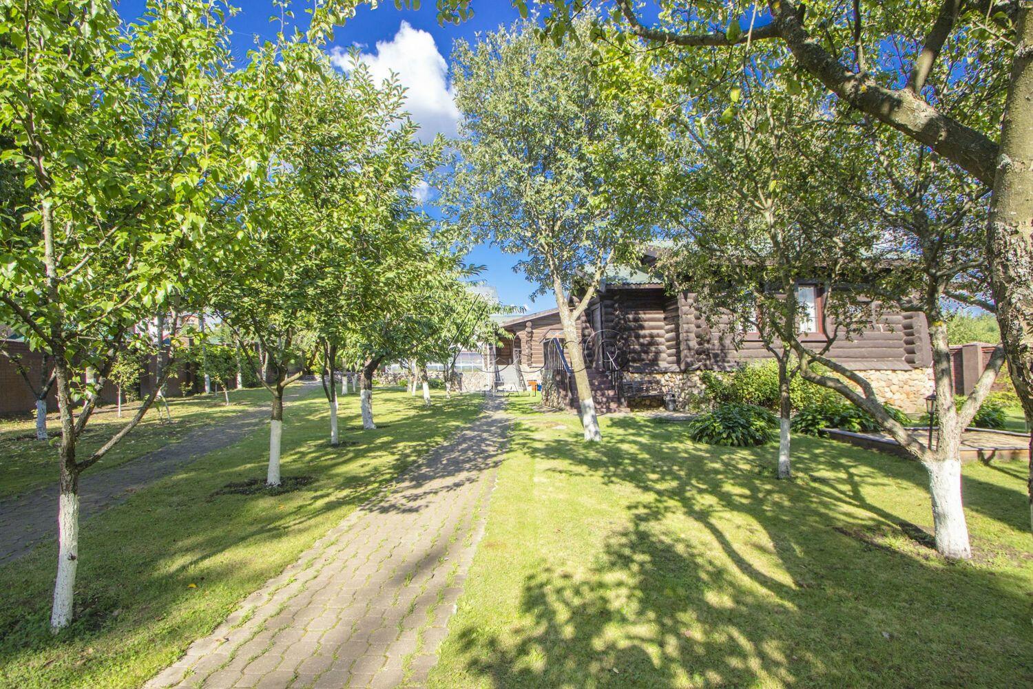 2-этажный коттедж 930 м² с отделкой