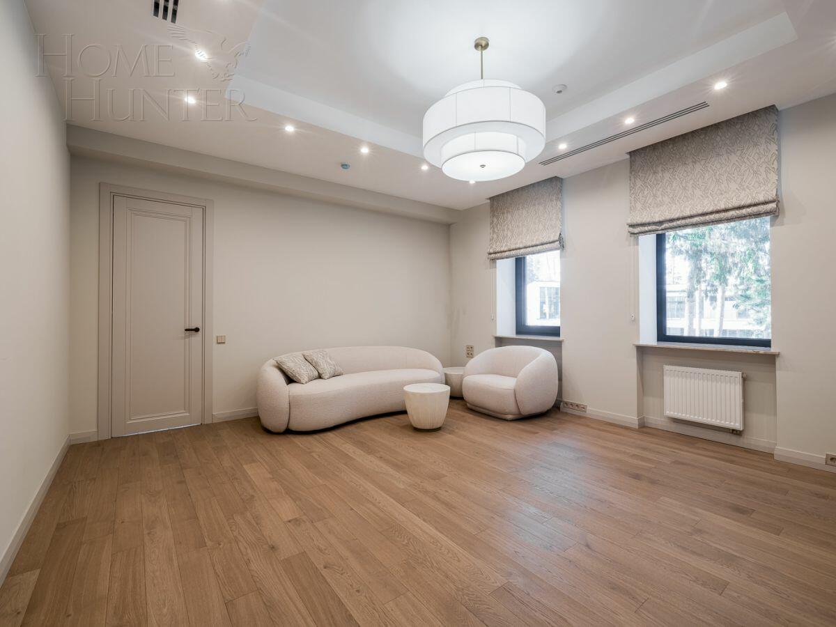 3-этажный коттедж 420 м² с отделкой