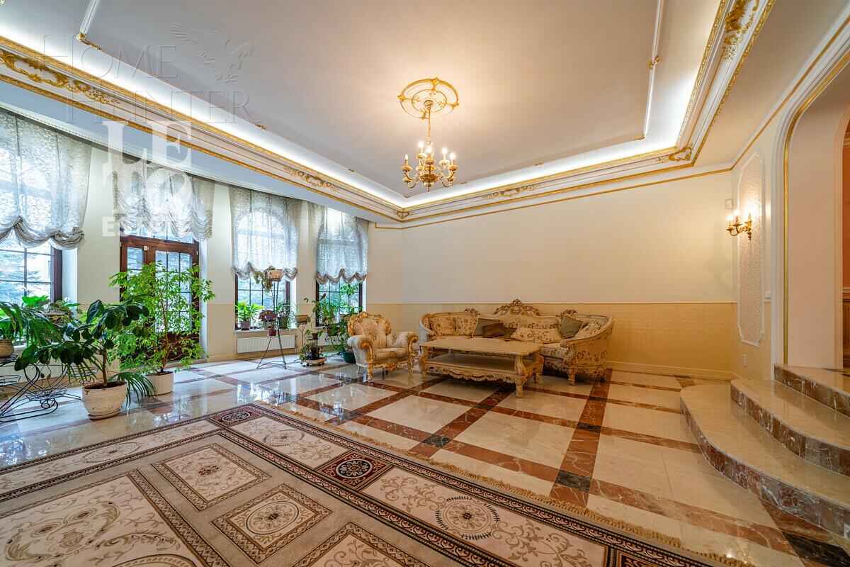 2-этажный коттедж 730 м² с отделкой