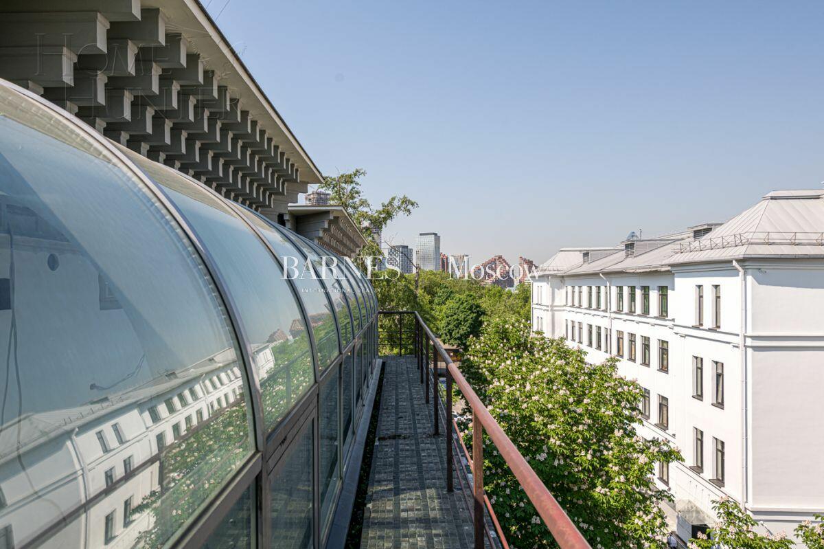 6-КОМН. АПАРТАМЕНТЫ БЕЗ ОТДЕЛКИ 450 М² НА 4 ЭТАЖЕ