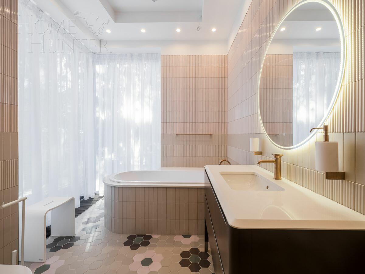 3-этажный коттедж 420 м² с отделкой