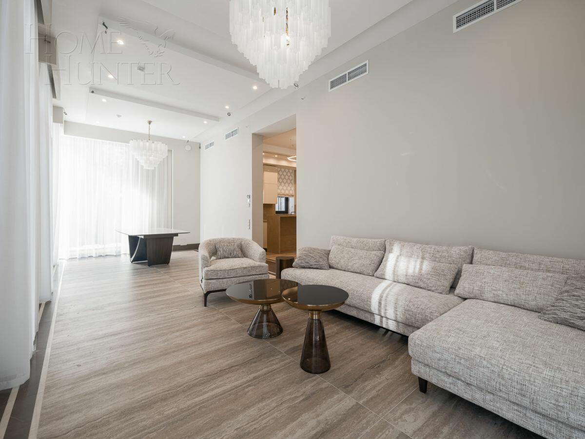 3-этажный коттедж 420 м² с отделкой