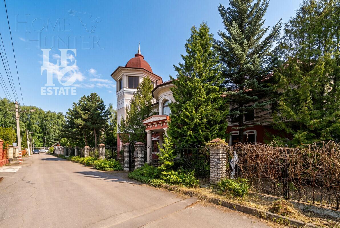 2-этажный коттедж 730 м² с отделкой