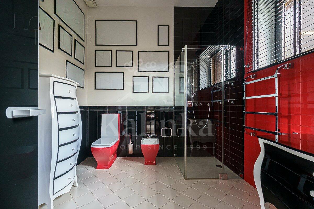 1-этажный коттедж 790 м² с отделкой