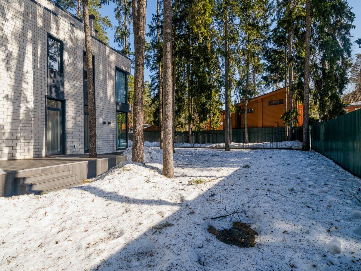 3-этажный коттедж 420 м² с отделкой