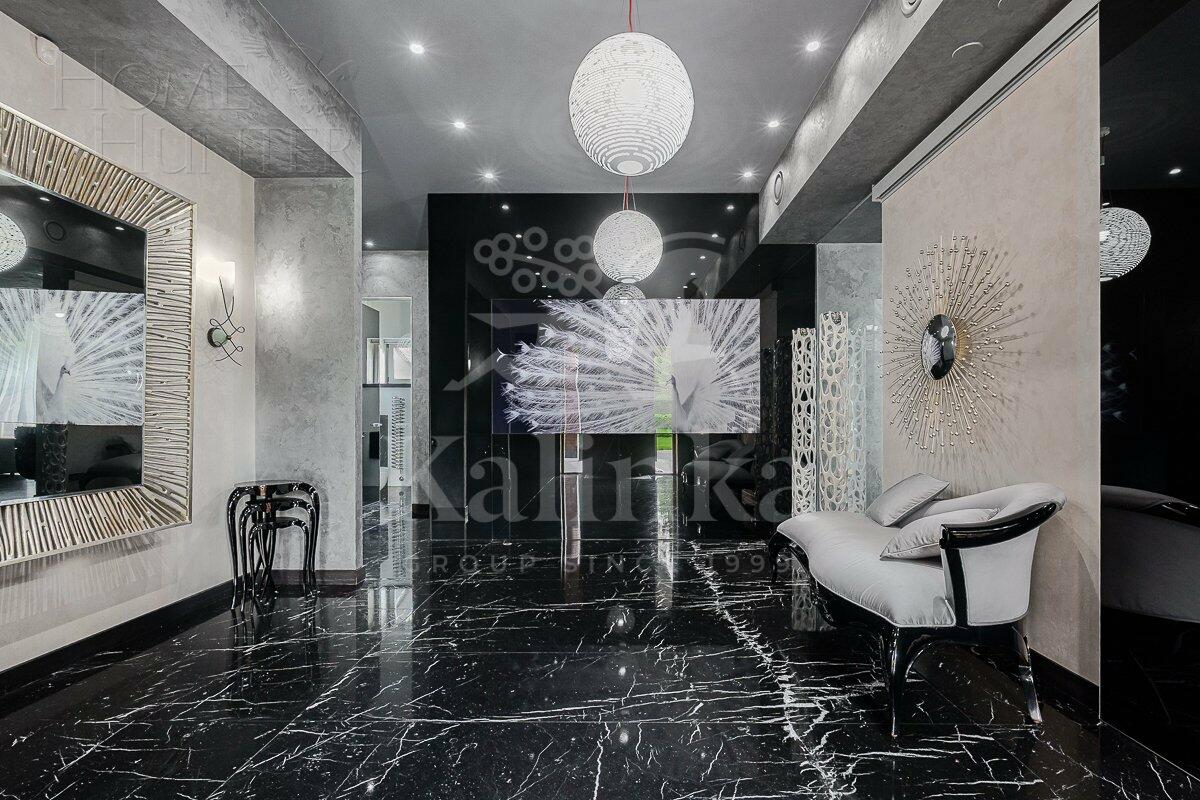 1-этажный коттедж 790 м² с отделкой