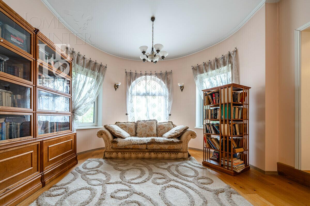2-этажный коттедж 730 м² с отделкой