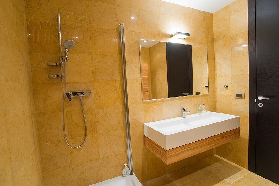 2-этажный коттедж 600 м² с отделкой