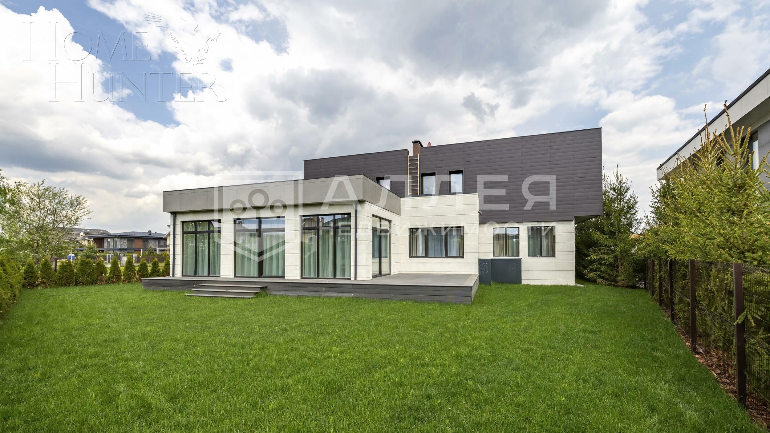 2-этажный коттедж 300 м² с отделкой