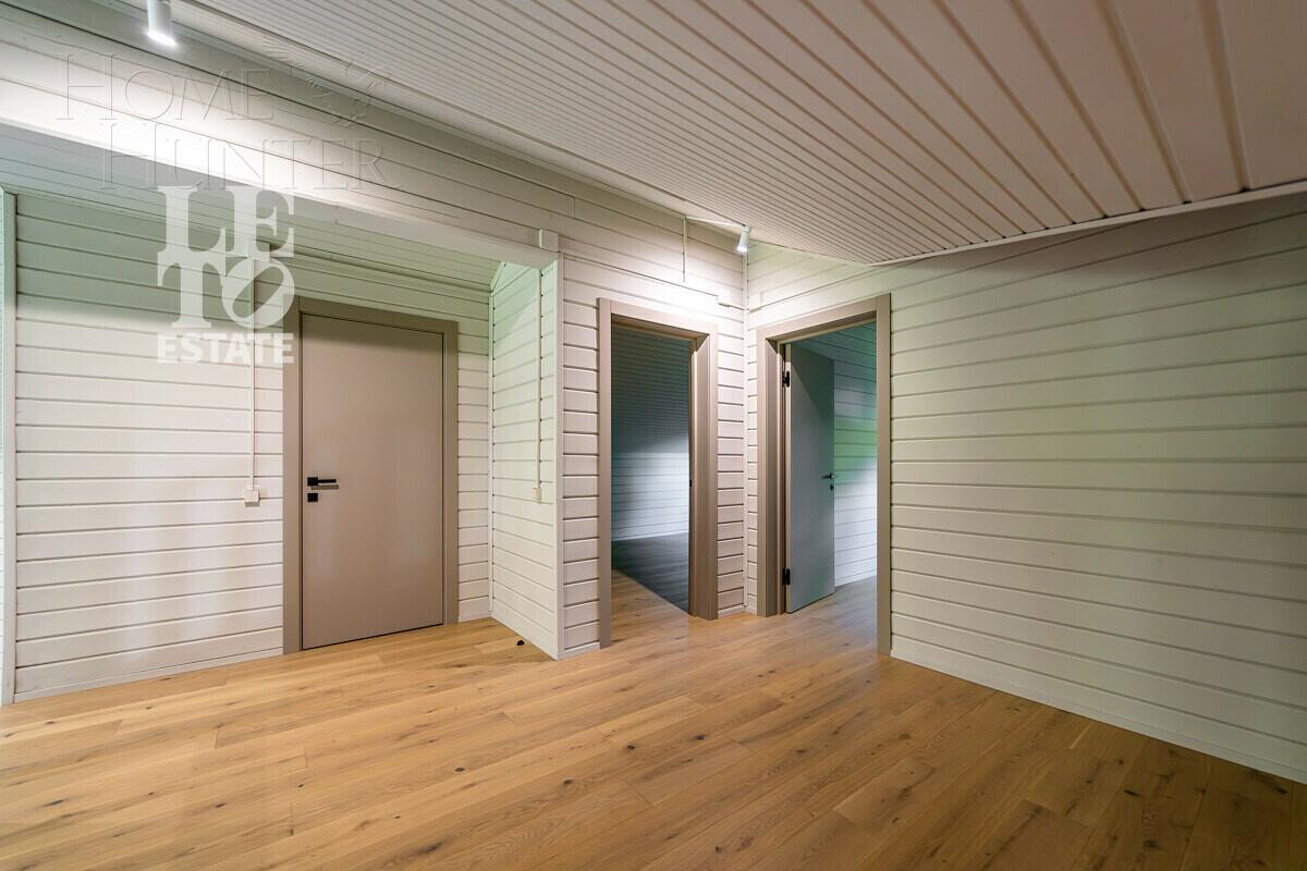 1-этажный коттедж 400 м² с отделкой