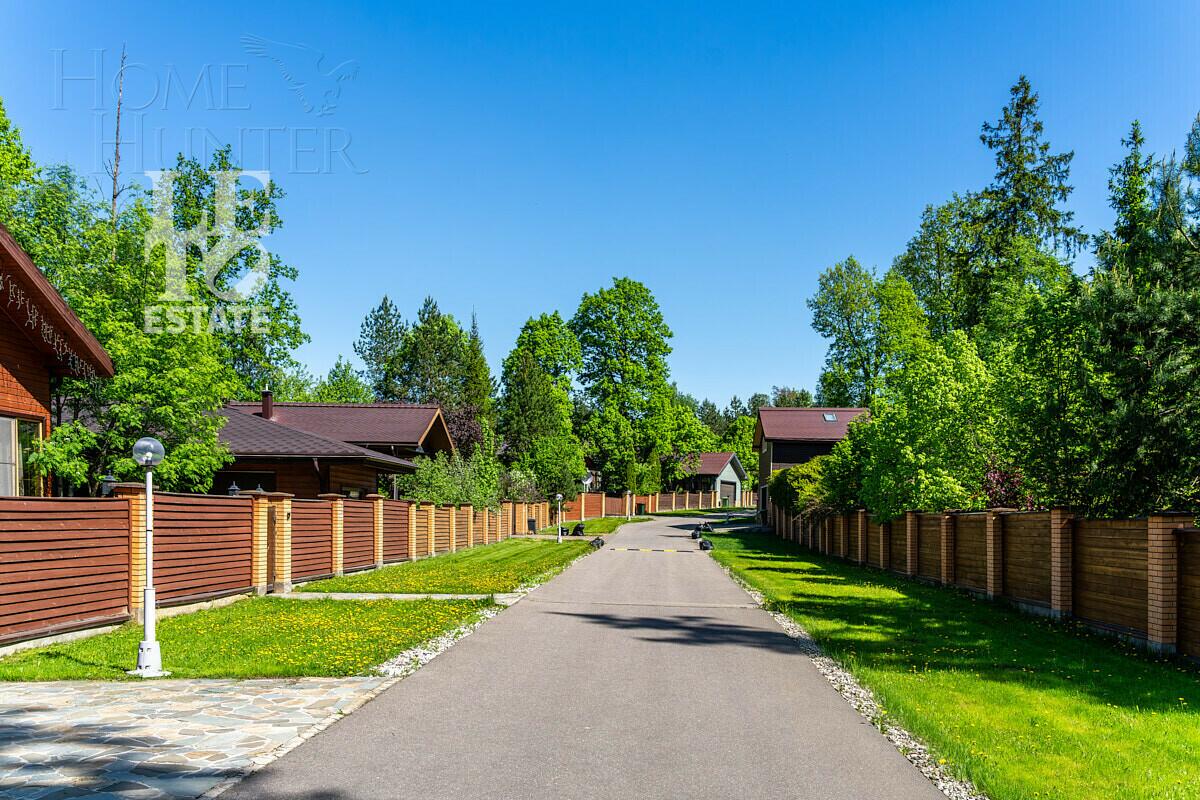 1-этажный коттедж 400 м² с отделкой