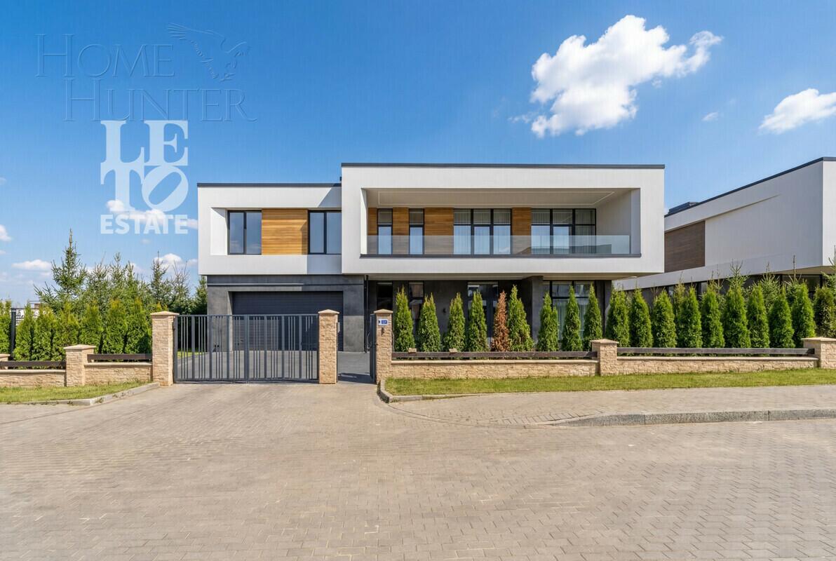 2-этажный коттедж 523 м² с отделкой