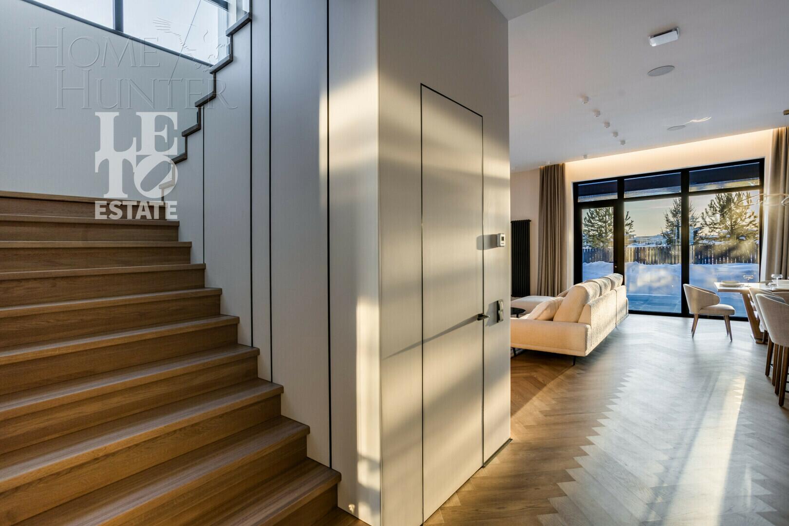 2-этажный коттедж 360 м² с отделкой