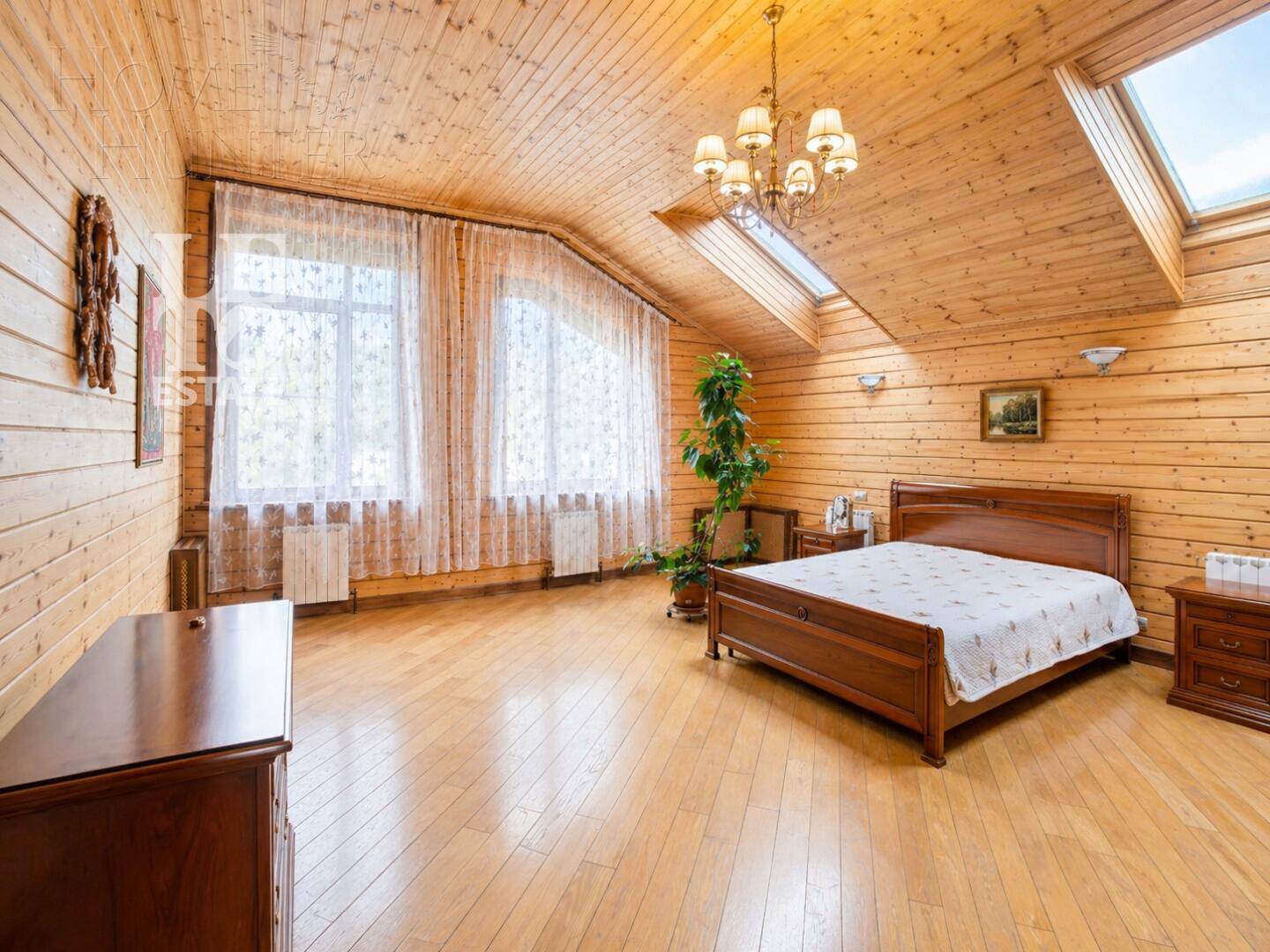 2-этажный коттедж 1 786 м² с отделкой