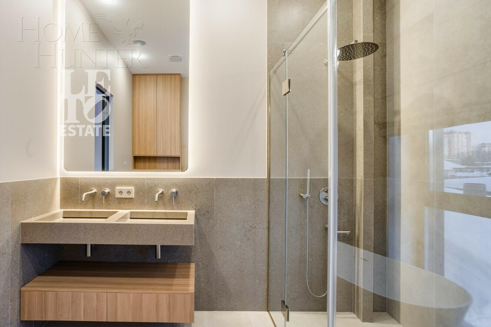 2-этажный коттедж 360 м² с отделкой