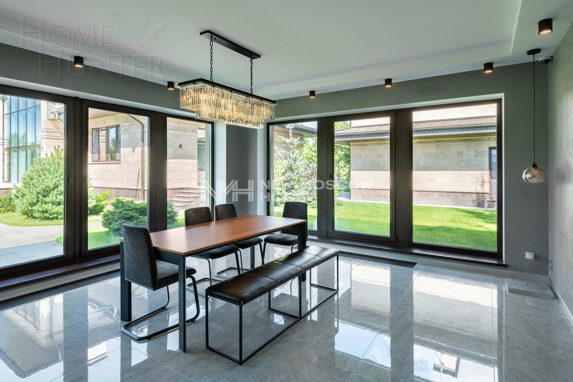 2-этажный коттедж 650 м² с отделкой