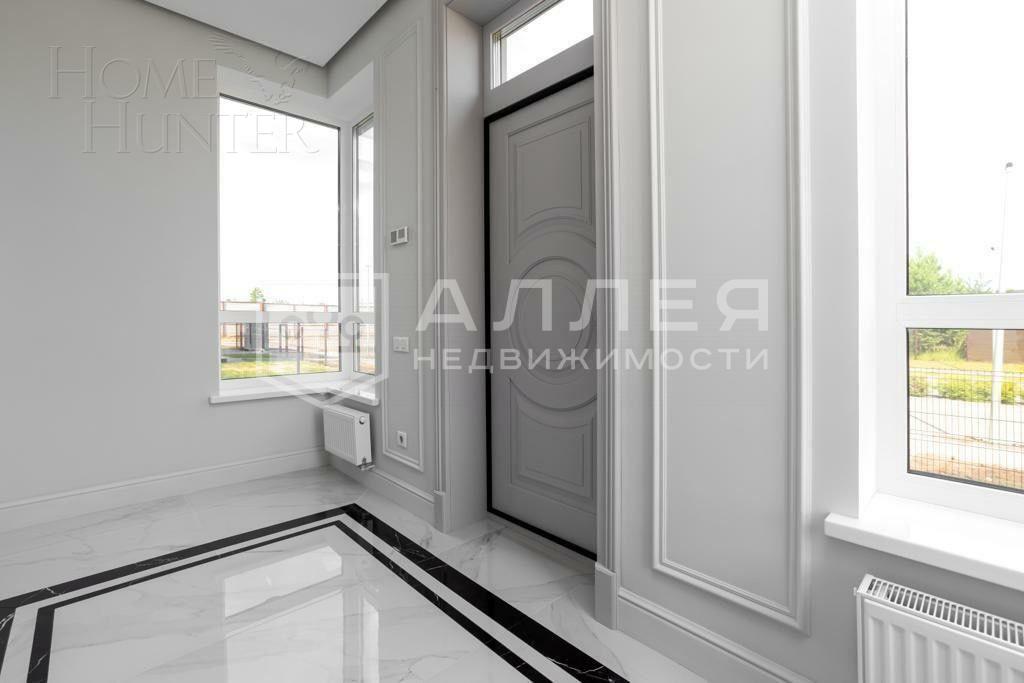 2-этажный коттедж 240.6 м² с отделкой