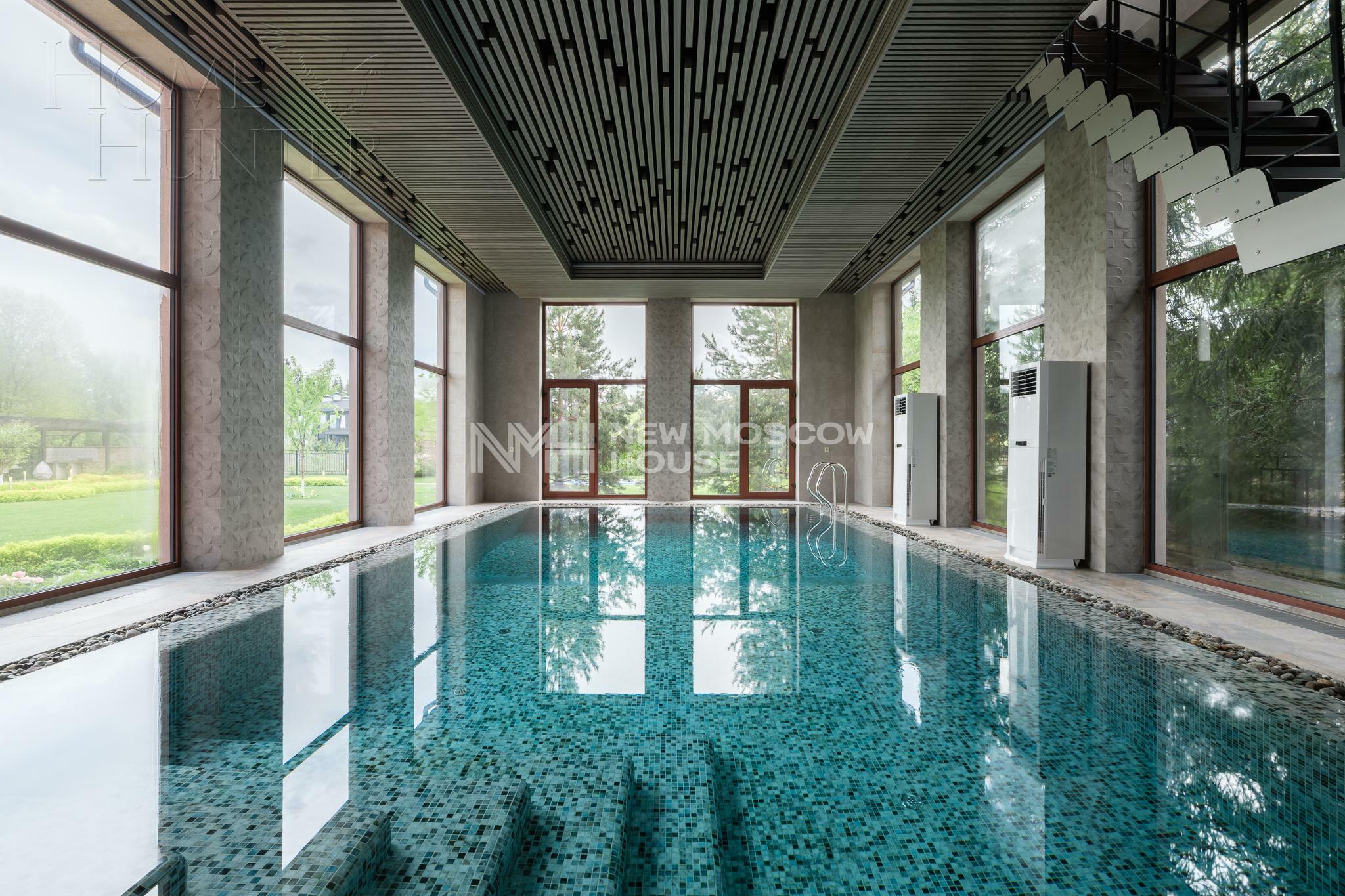 2-этажный коттедж 700 м² с отделкой