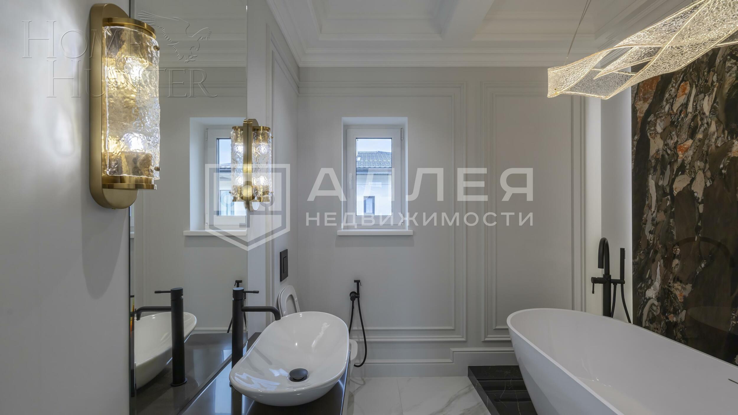 2-этажный коттедж 240 м² с отделкой