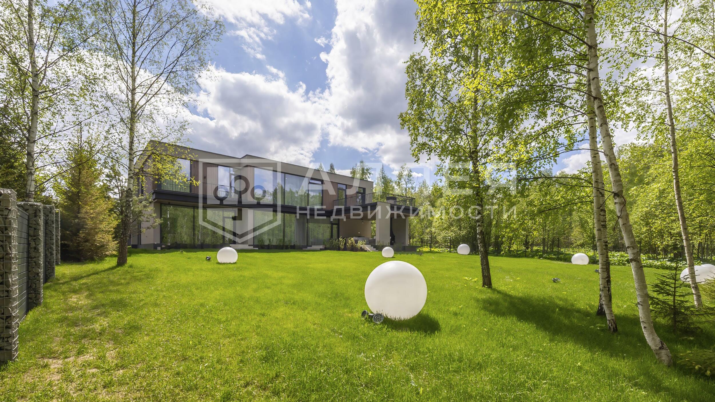 2-этажный коттедж 627.5 м² с отделкой