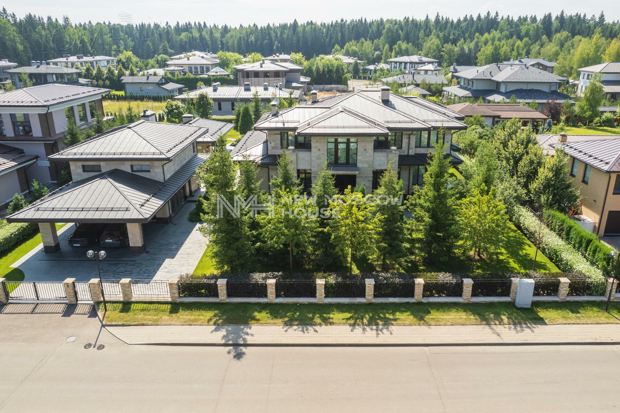 2-этажный коттедж 650 м² с отделкой