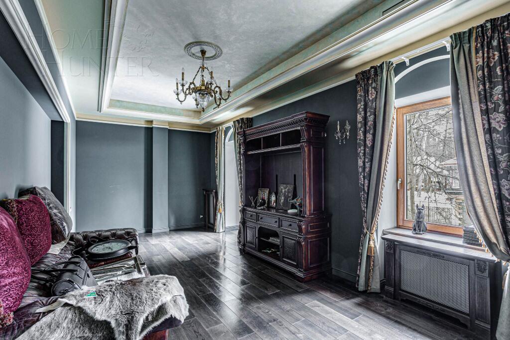 2-этажный коттедж 1 500 м² с отделкой