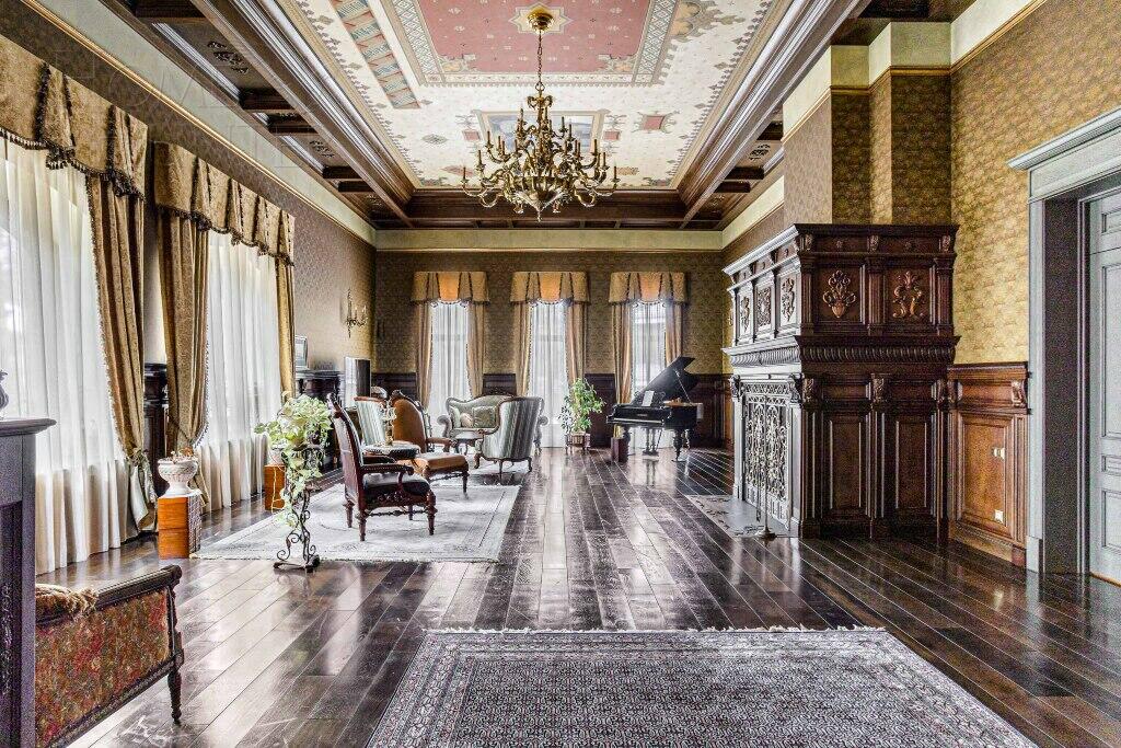 2-этажный коттедж 1 500 м² с отделкой