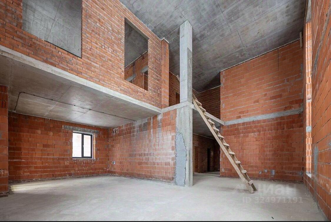 2-этажный коттедж 320 м² без отделки