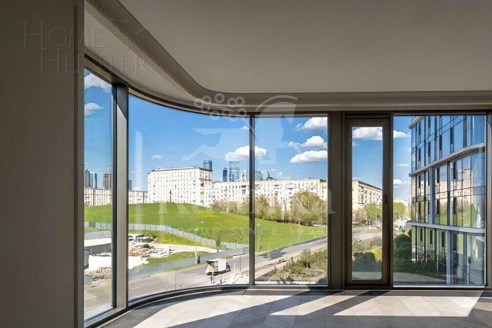4-КОМН. КВАРТИРА С ОТДЕЛКОЙ 162 М² НА 4 ЭТАЖЕ