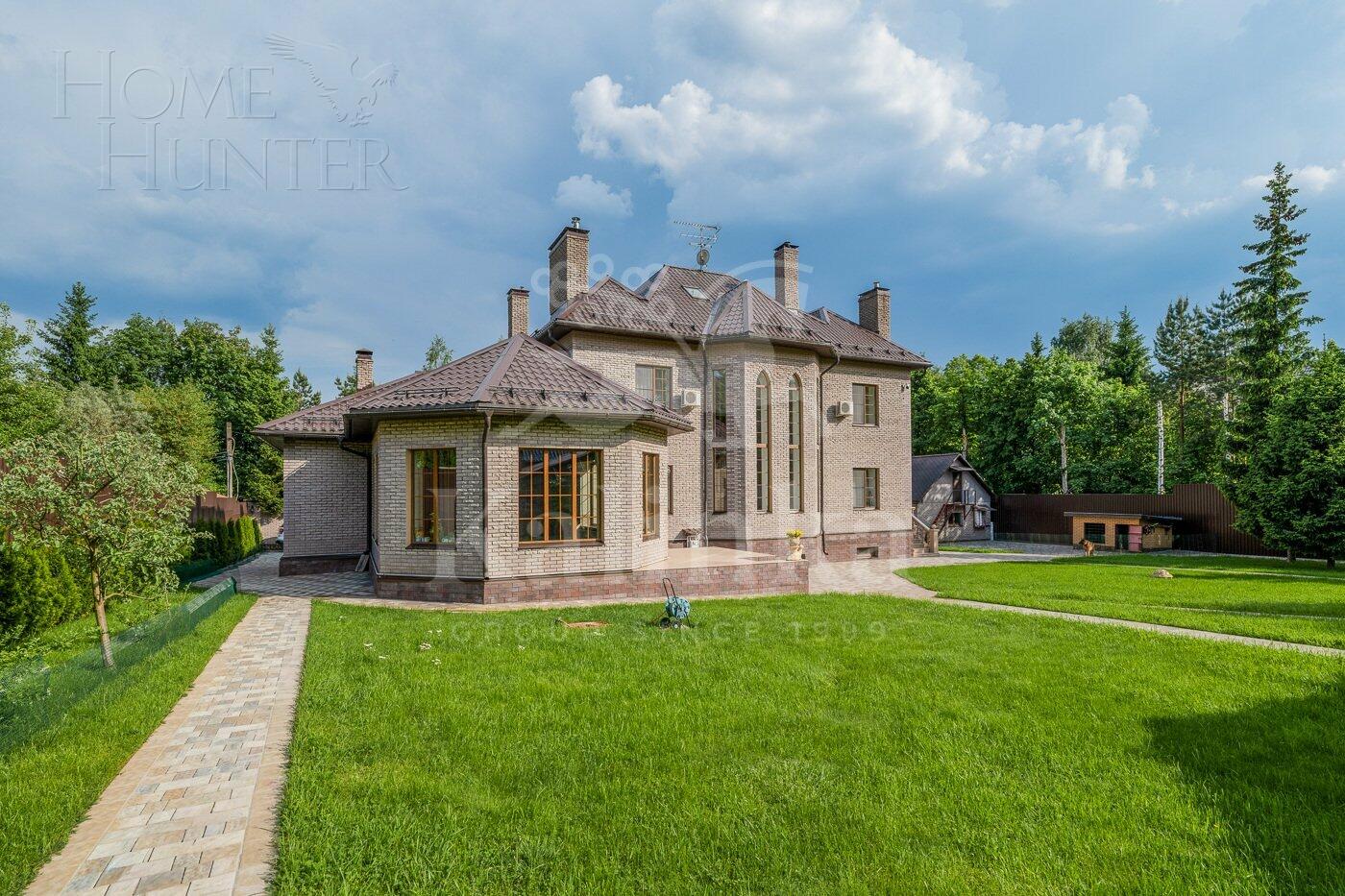 2-этажный коттедж 650 м² с отделкой