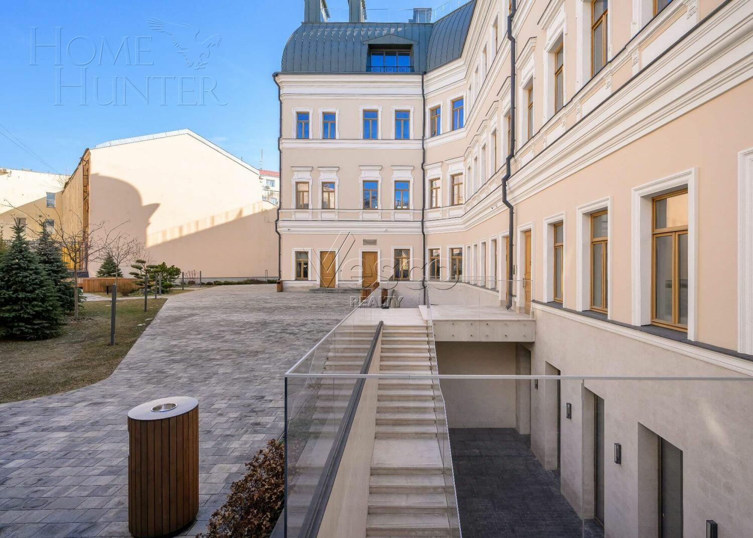 10-КОМН. ПЕНТХАУС БЕЗ ОТДЕЛКИ 1 231 М² НА 4 ЭТАЖЕ