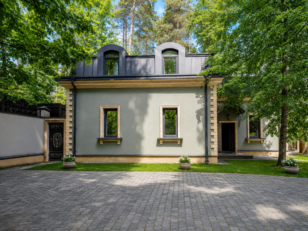 2-этажный коттедж 1 500 м² с отделкой