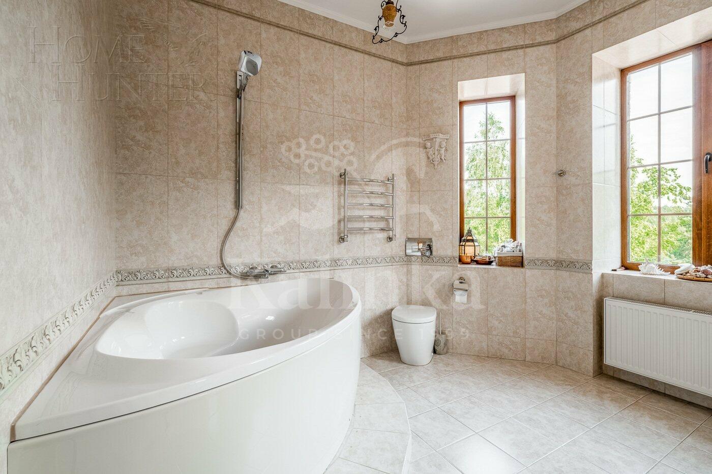 2-этажный коттедж 650 м² с отделкой