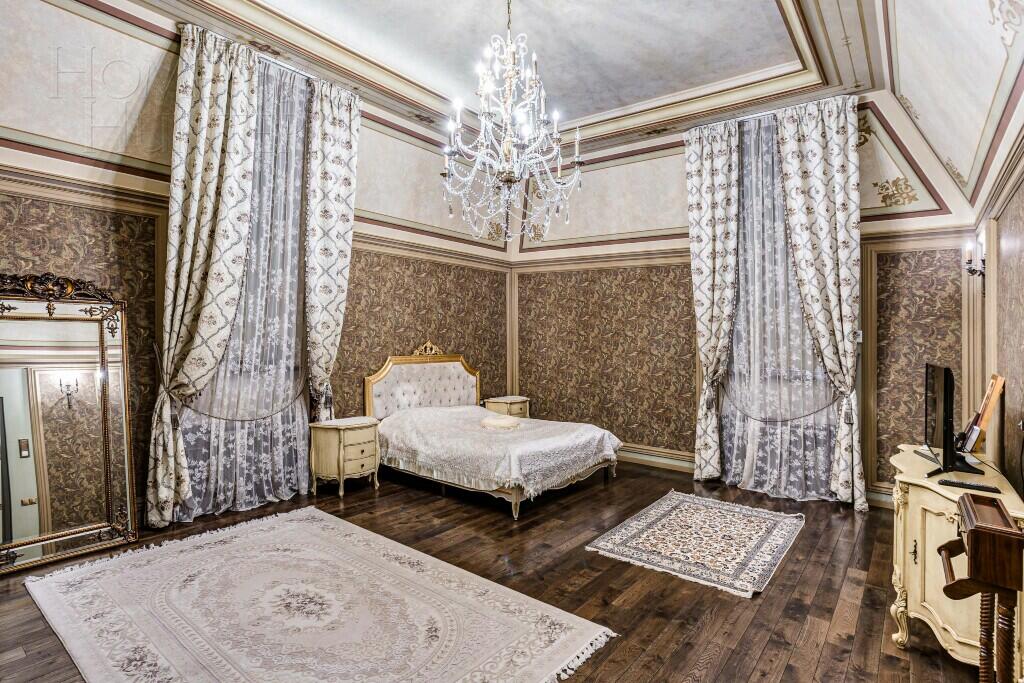 2-этажный коттедж 1 500 м² с отделкой