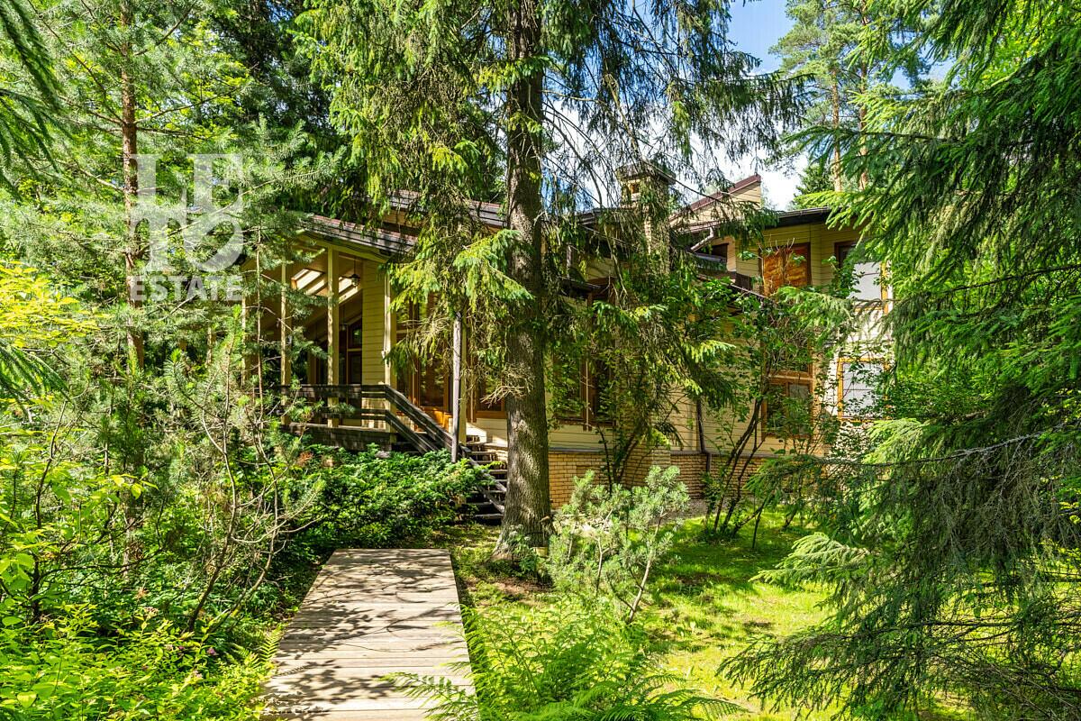 2-этажный коттедж 430 м² с отделкой