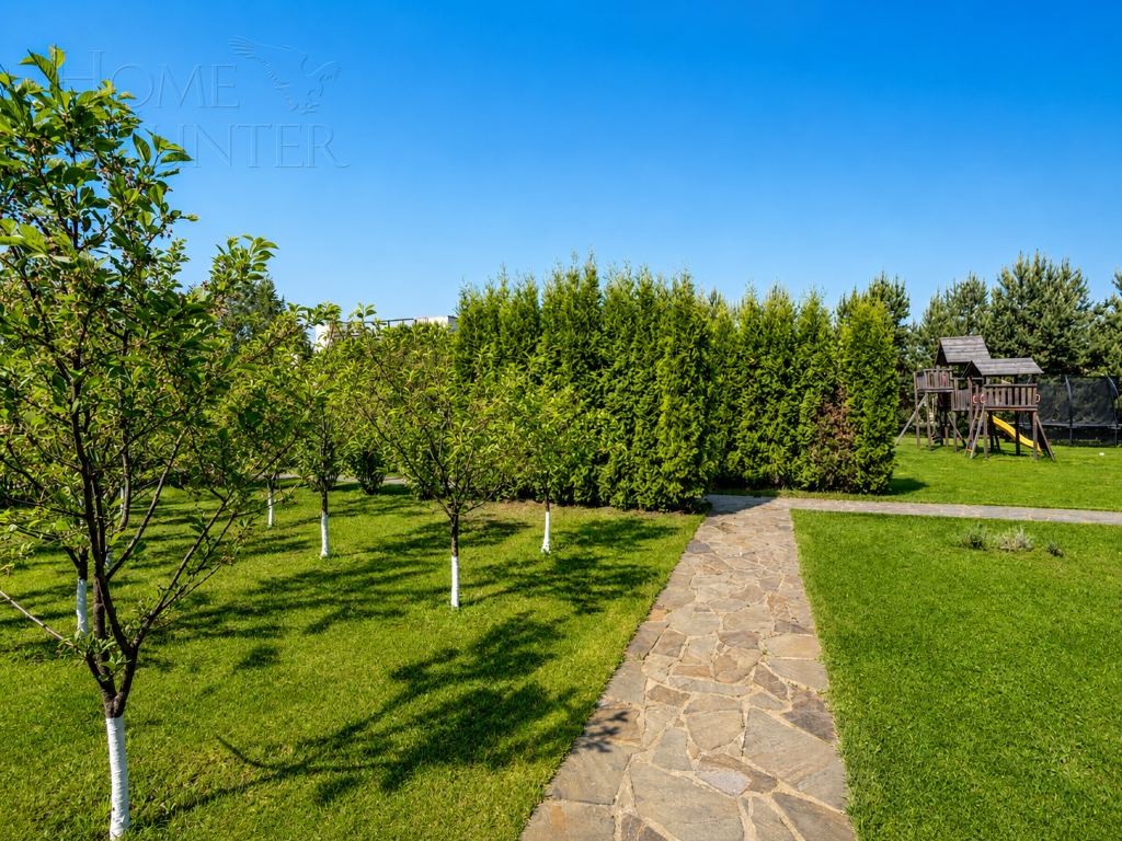 2-этажный коттедж 600 м² с отделкой