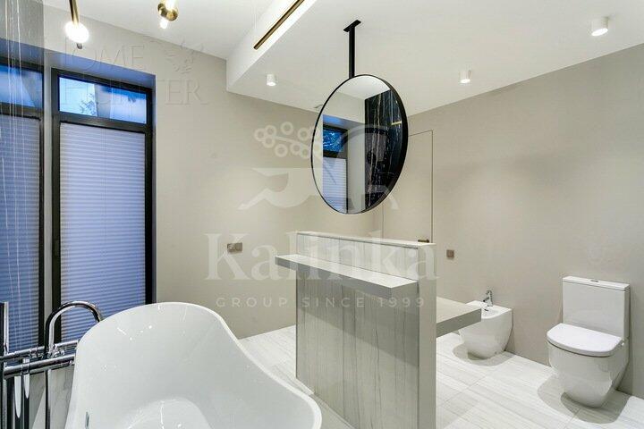 2-этажный коттедж 320 м² с отделкой