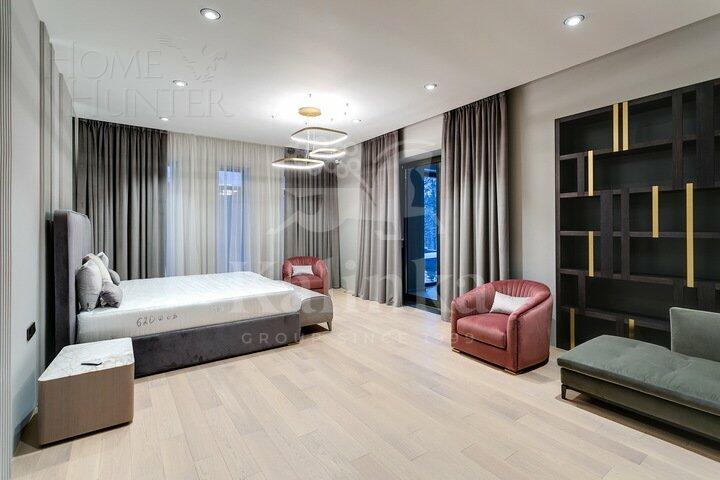 2-этажный коттедж 320 м² с отделкой