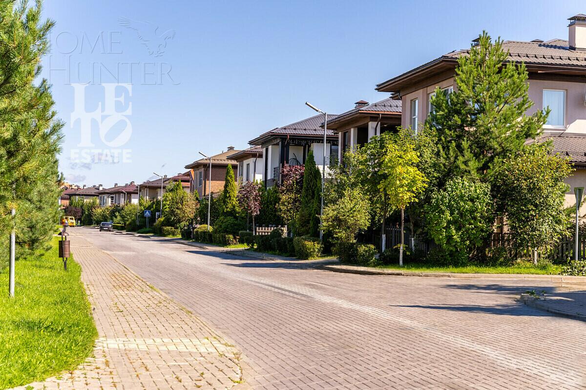 2-этажный коттедж 360 м² с отделкой
