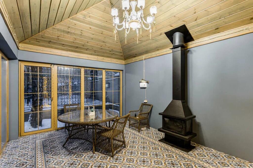 2-этажный коттедж 1 500 м² с отделкой