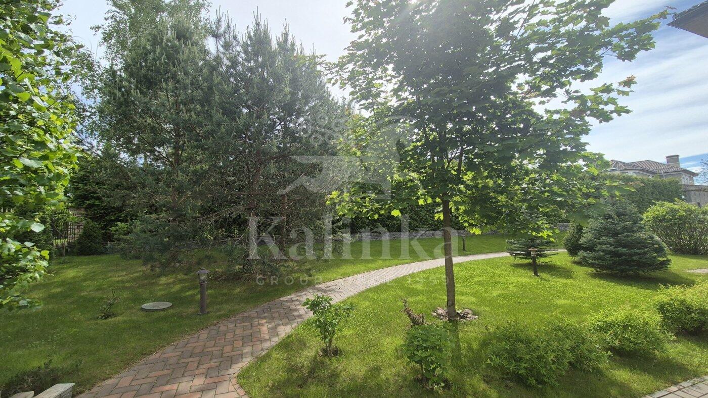 2-этажный коттедж 500 м² с отделкой