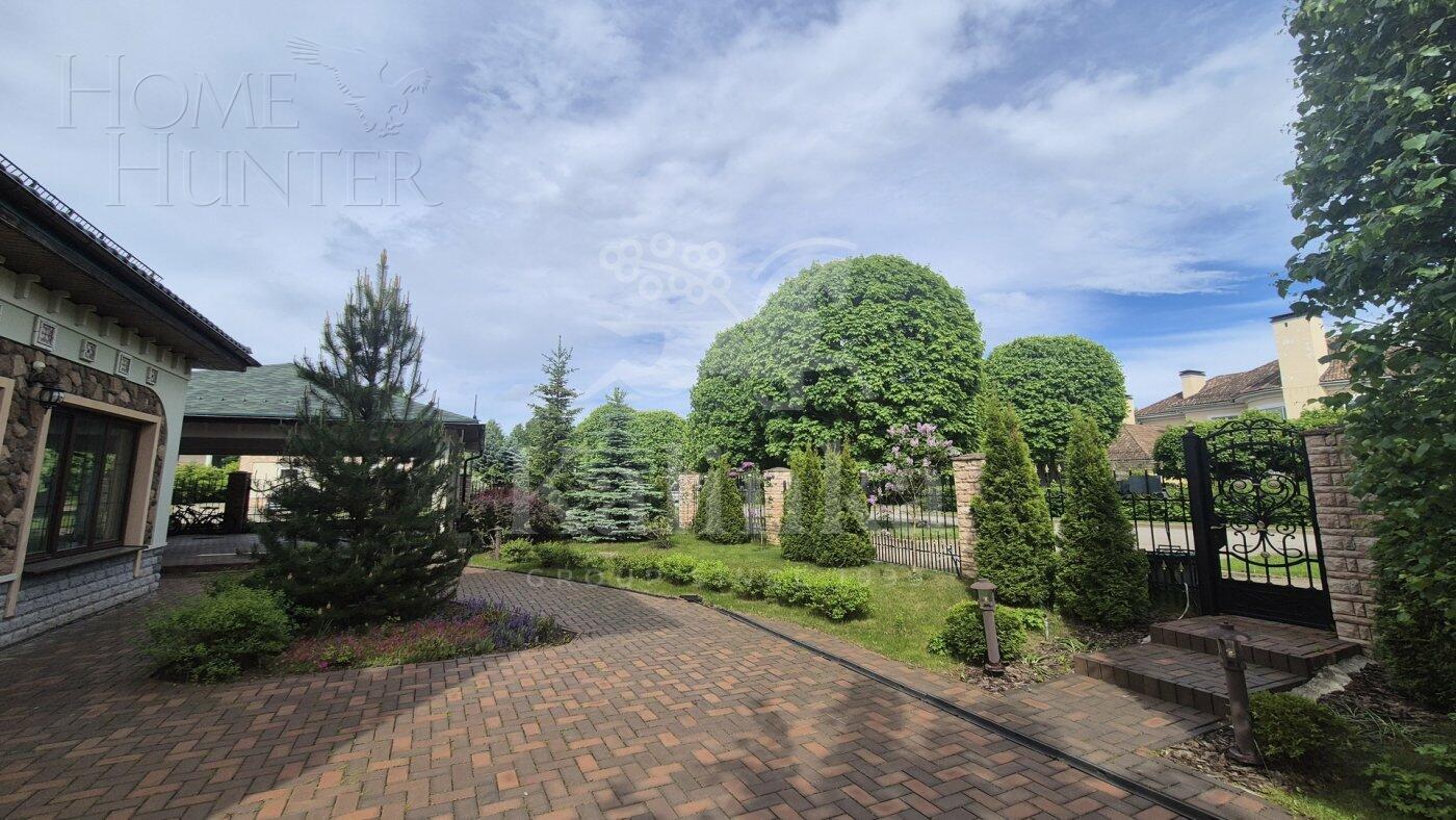2-этажный коттедж 500 м² с отделкой