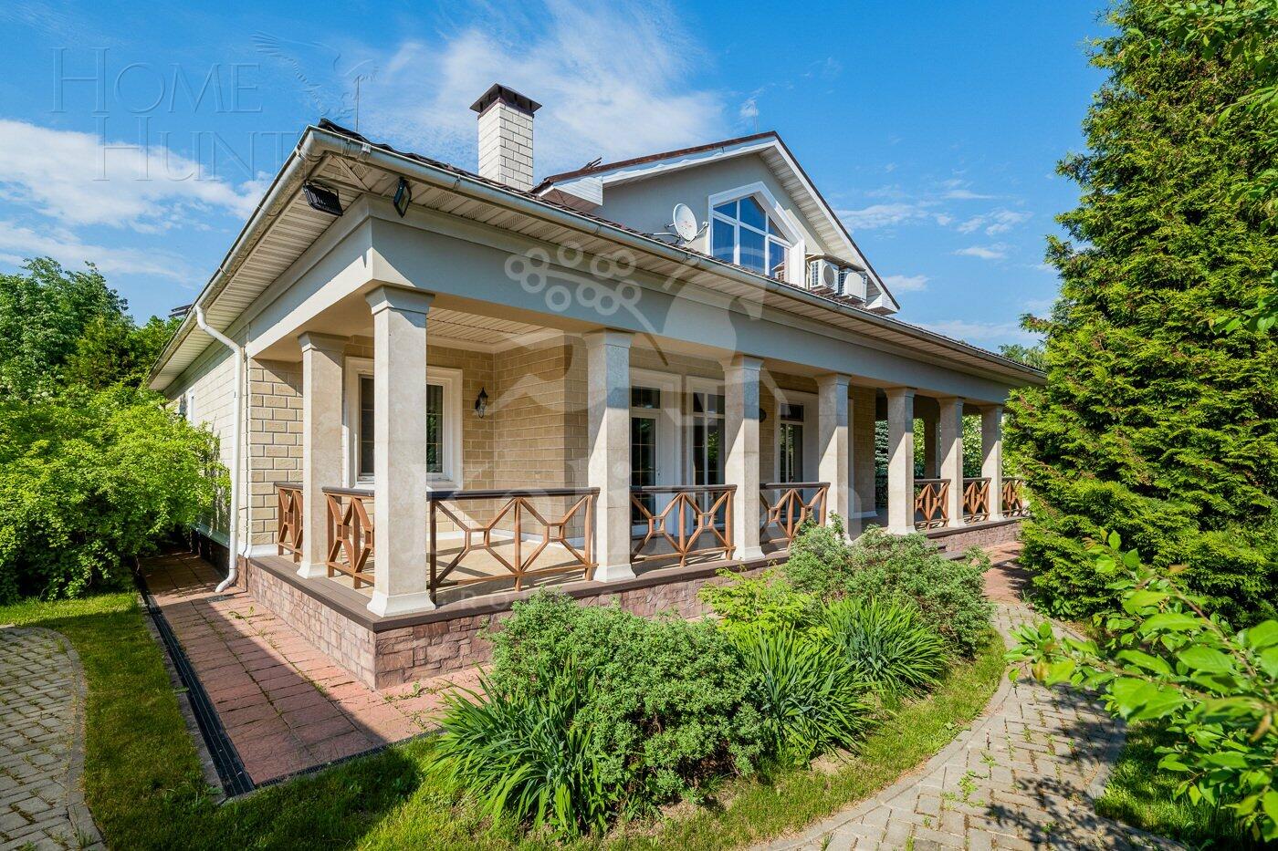 2-этажный коттедж 350 м² с отделкой