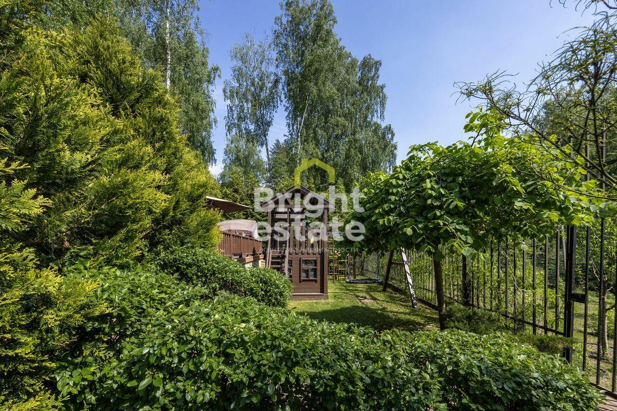 3-этажный коттедж 420 м² с отделкой