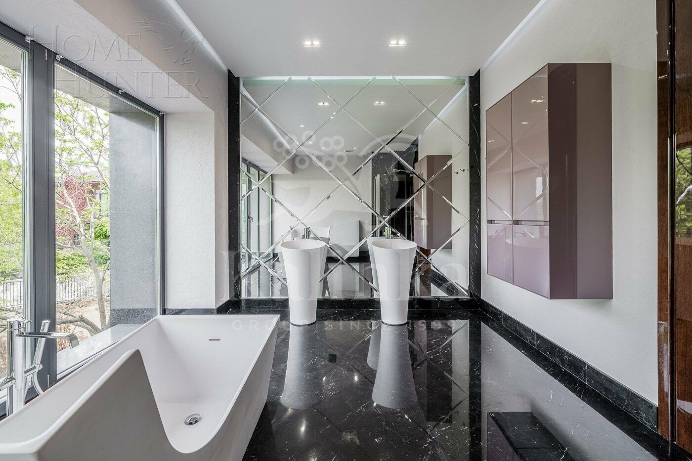 2-этажный коттедж 750 м² с отделкой