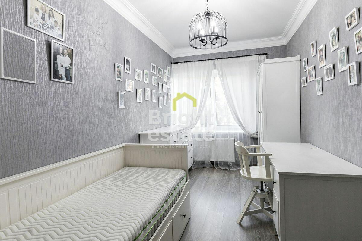 3-этажный коттедж 420 м² с отделкой