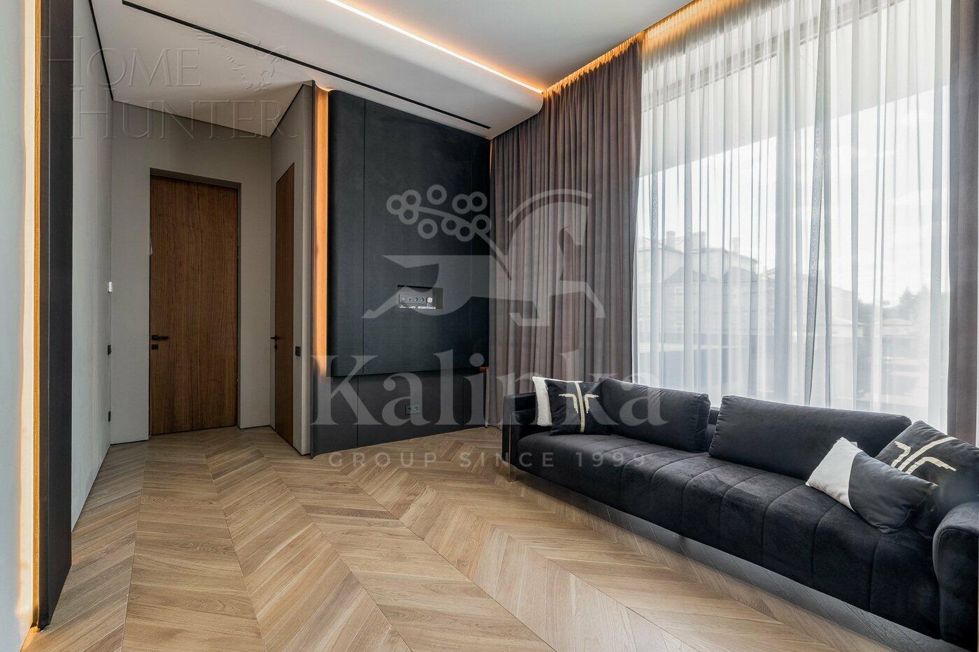2-этажный коттедж 880 м² с отделкой