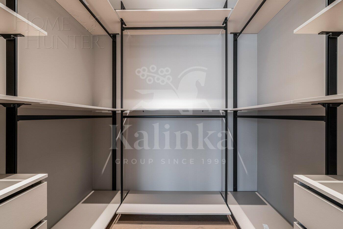 2-этажный коттедж 917.3 м² без отделки