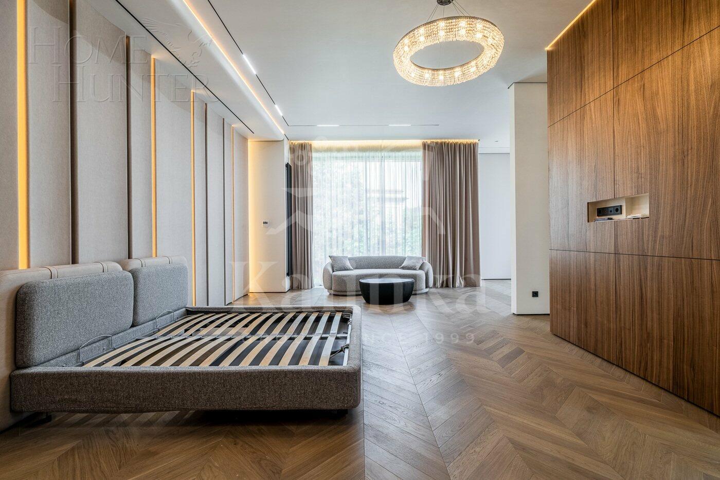 2-этажный коттедж 880 м² с отделкой
