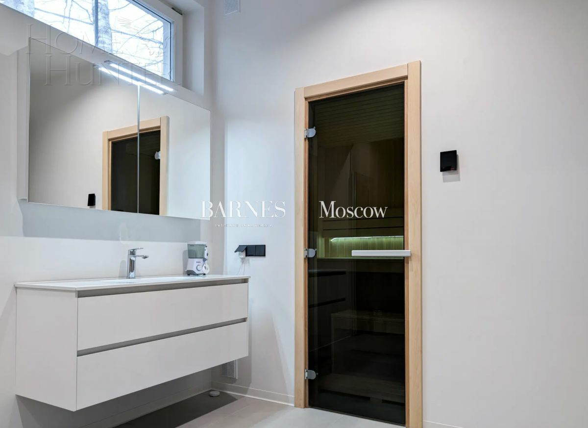 1-этажный коттедж 302.3 м² с отделкой